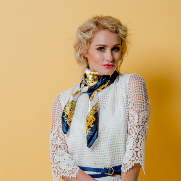Blueming Buttercup Foulard Scarf
